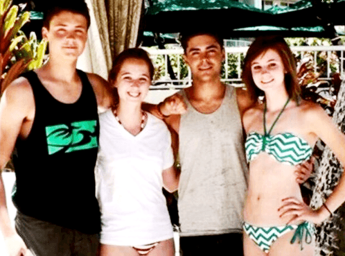 Estas son algunas fotografías de....¿ los hermanos más sexys de Hollywood?