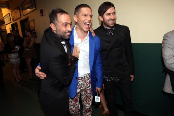 En exclusiva te llevamos detrás de cámaras en estos Premios Juventud 2014. Mira todo lo que pasó cuando las cámaras no estaban encendidas.