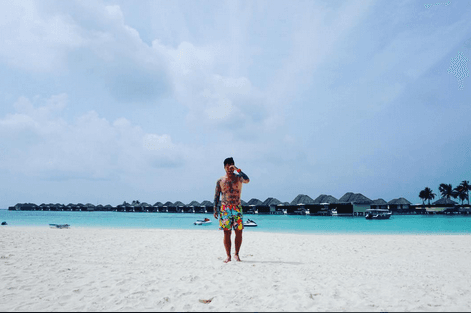 ¡Ya los cachamos! Ese par de tórtolos ya no oculta su linda relación.