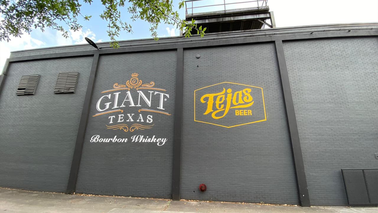 Este es un momento de oportunidad no solo financiero, se nos permite ayudar a la gente, a los empleados y a la comunidad, puntualizó Martínez de Aldecoa