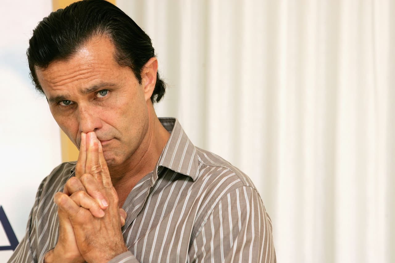 "Dicen que a los ríos les da mucho miedo cuando van llegando al mar porque piensan que una vez que entren van a desaparecer, pero los ríos no pueden ir para atrás y los seres humanos tampoco, tenemos que entrar al mar y ser una parte del todo y creo que ese todo, ese universo hoy tiene una estrella más con Christian", aseguró Humberto.