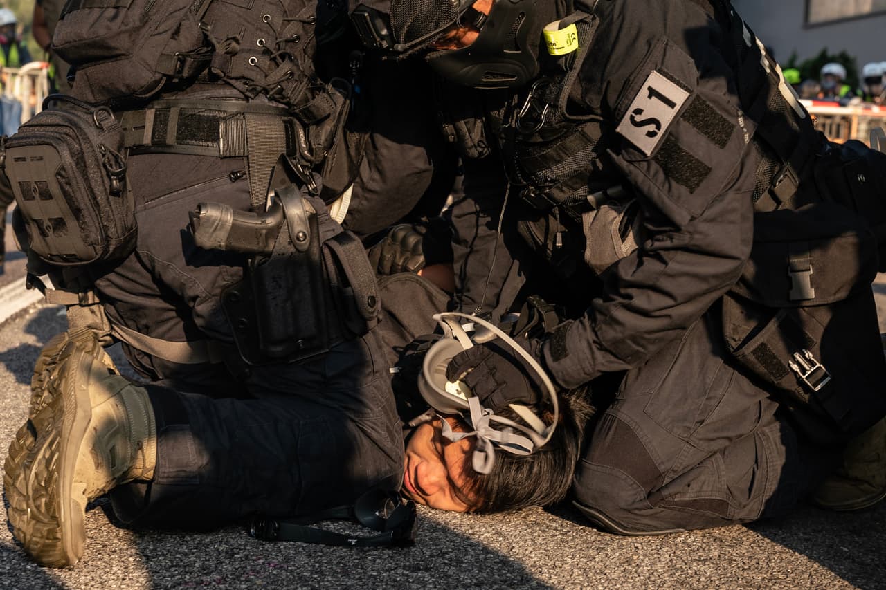 Las autoridades médicas dijeron que 31 personas fueron ingresadas en el hospital, dos en estado crítico.