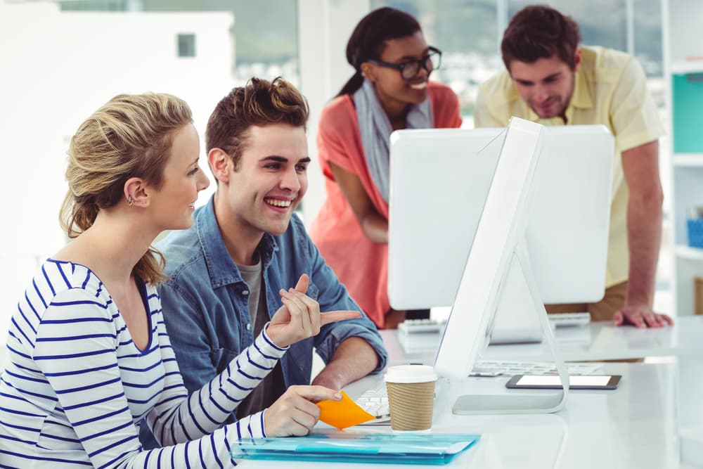 Aprovecha las circunstancias favorables que ahora están surgiendo en tu trabajo y este mes haz los contactos pertinentes para obtener ese empleo que buscas y mejorar tu posición laboral dentro de tu empresa. Es tu mes ideal para organizarte. Estás en un ciclo delicado y no te conviene excederte en lo que comas o bebas pues podrías complicar tu metabolismo y causarte trastornos digestivos.