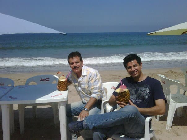 El cantante y pionero del género Duranguense, tiene un gran aliado en su banda, se trata de su hijo José Ángel Medina Jr, mejor conocido como 'Filo', juntos son los pilares y la imagen de Patrulla 81.