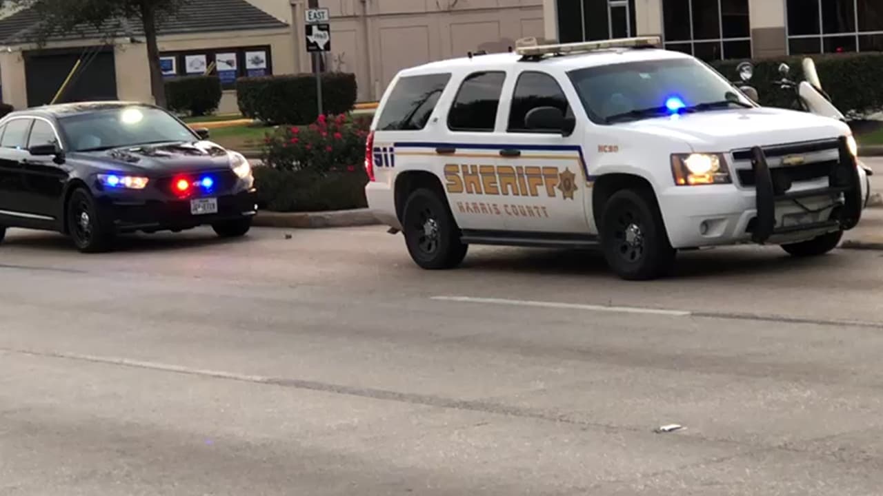 Se cree que la baja visibilidad en la zona pudo haber influido en el accidente.