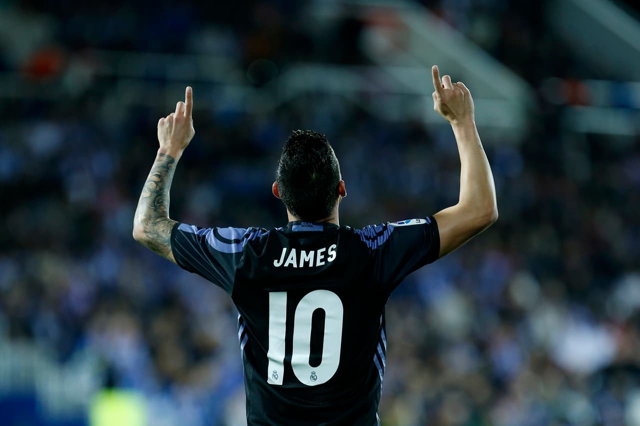 Aunque comenzó muy bien tras el Mundial de Brasil 2014, donde fue Bota de Oro (goleador del torneo), las lesiones lo fueron dejando al márgen al mano de Rafa Benítez y Zinedine Zidane, quien terminó por sepultarlo en el banquillo de suplentes.