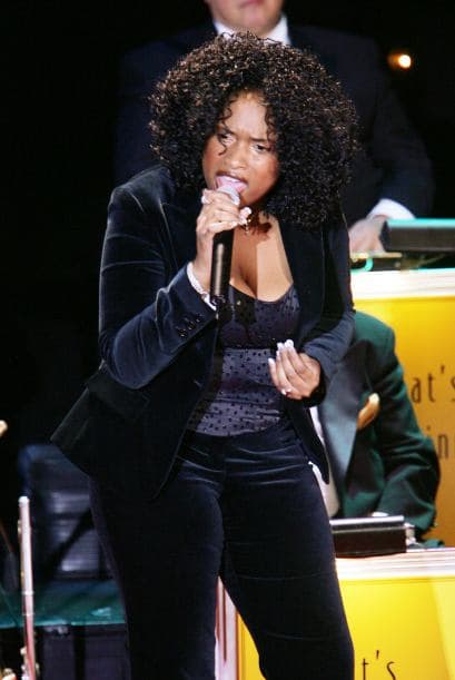 Sobre el escenario su voz nos derretía, pero poco a poco fue cambiando su figura.