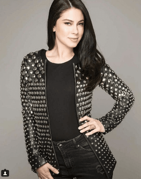 Apóyala en la entrega de los Premios TVyNovelas 2016.