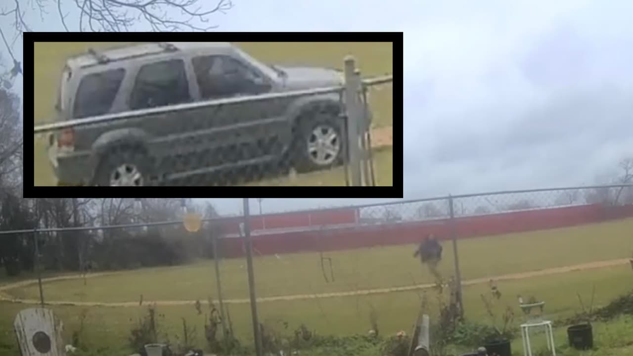 Policía busca identificar a una mujer que fue vista gritando y huyendo de un conductor en Texas