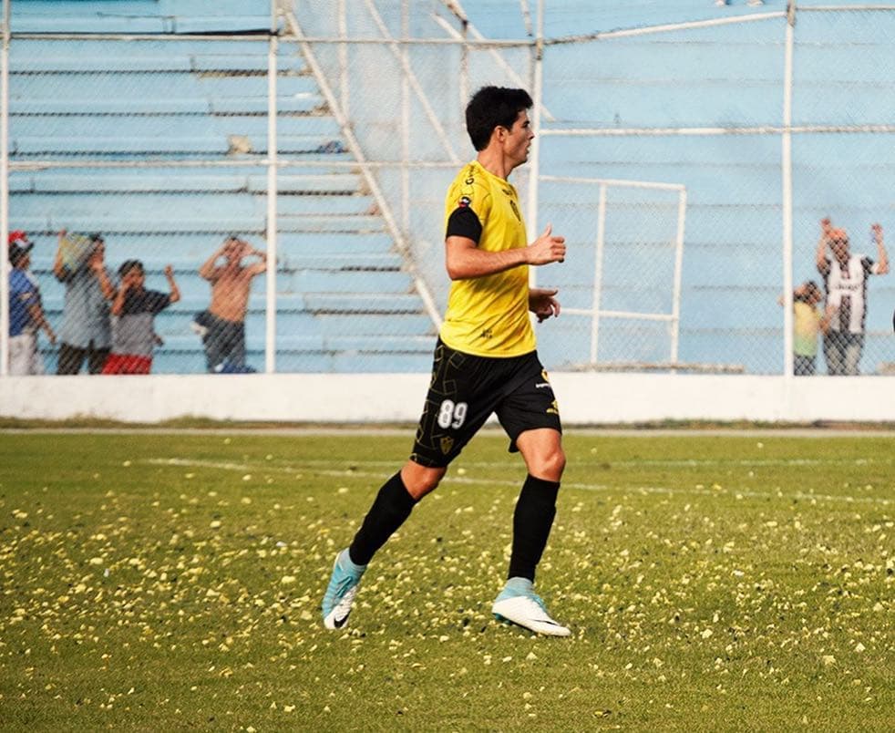 Cuando el equipo viajó a Quito, la capital de Ecuador, para jugar contra el Nacional, explicó que sintió una sensación especial al conocer el césped del Atahualpa, el estadio más importante de su país.