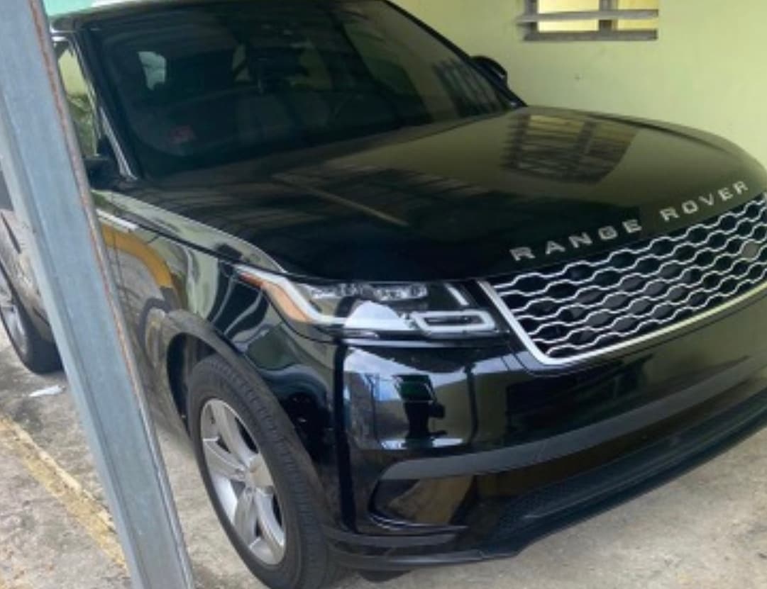 Alcalde de Isabela subastará lujoso vehículo para crear fondo de becas