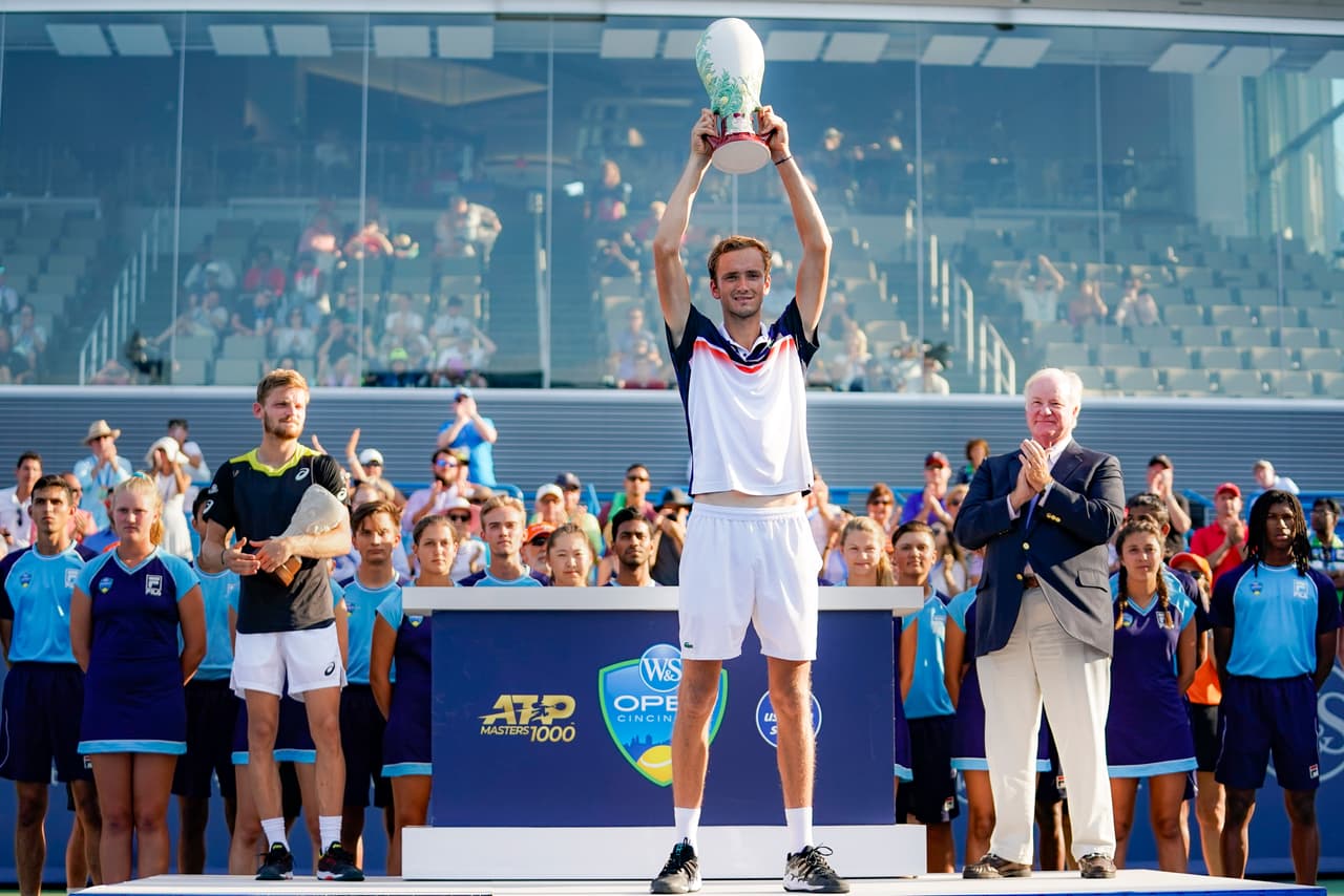 Medvedev se proclama campeón en Cincinnati