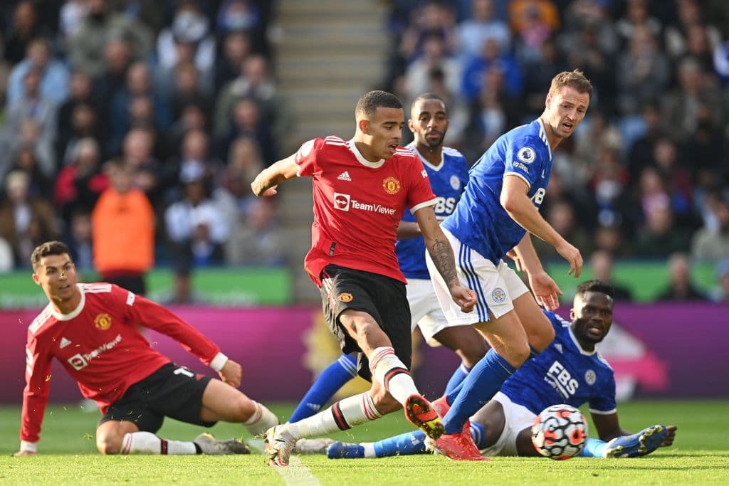 Youri Tielemans, Caglar Soyuncu, Jamie Vardy y Patson Daka fueron los encargados de sepultar al Manchester United en la victoria 4-2 del Leicester City.