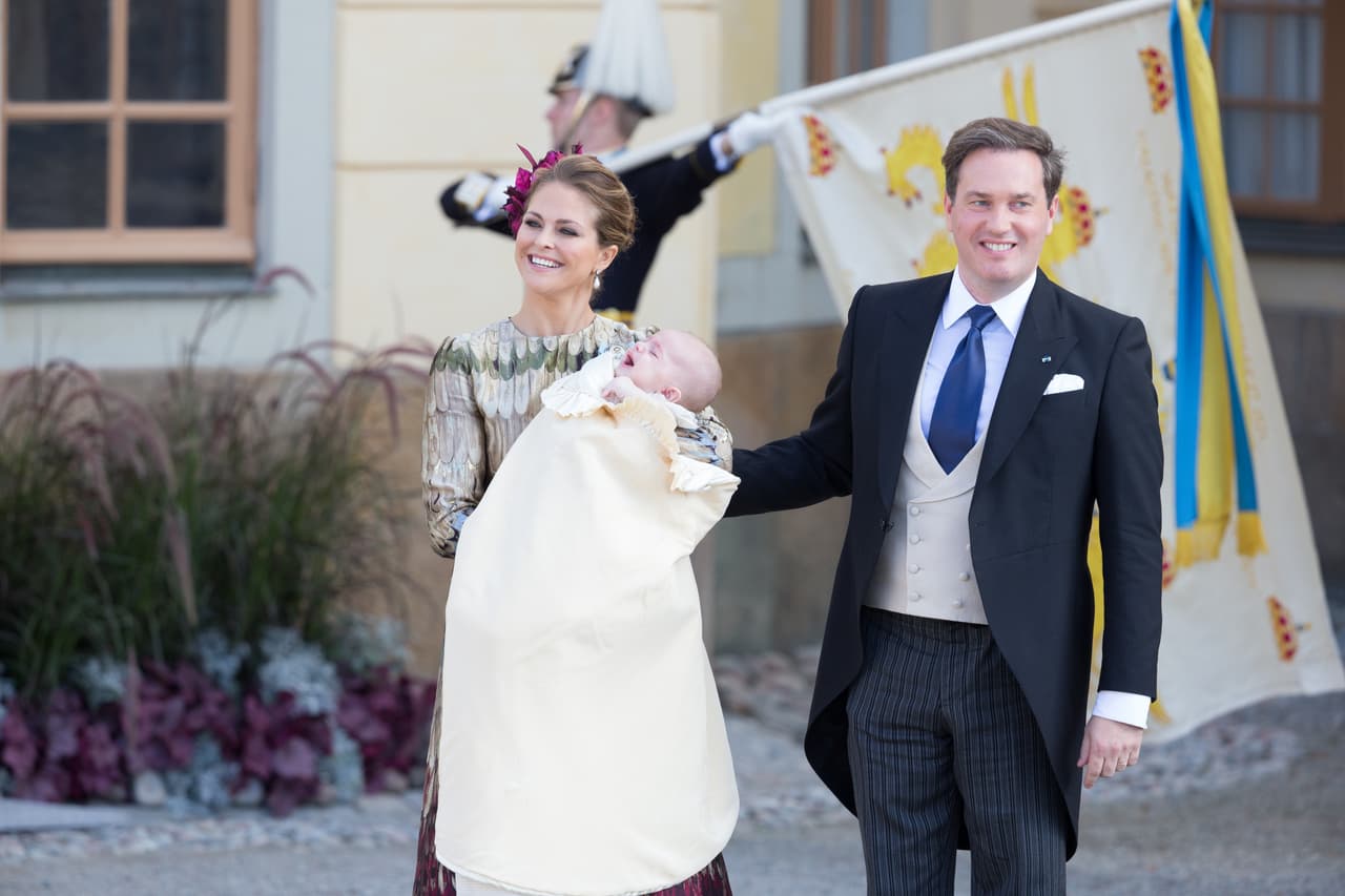 Así salieron de la cereminia.