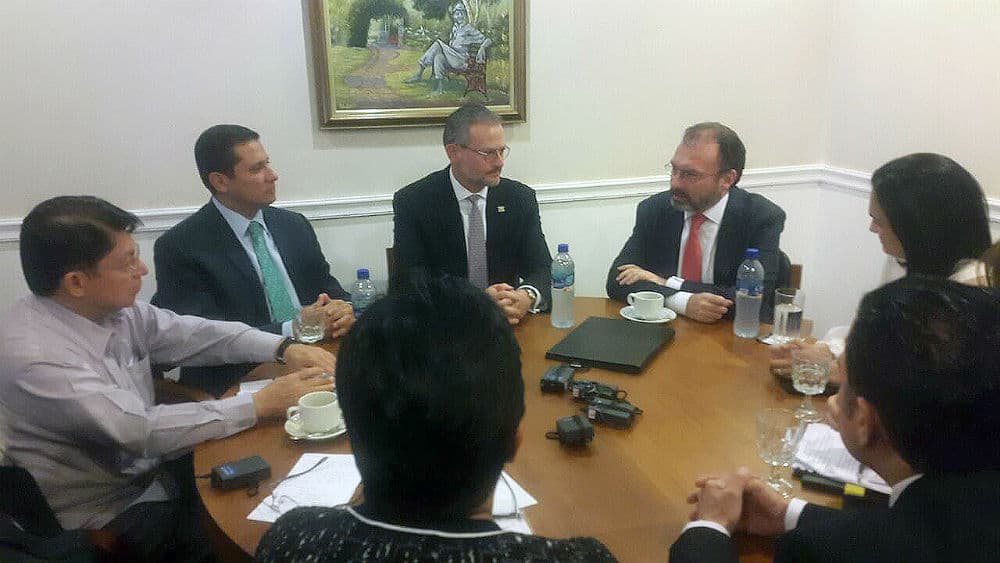 Cancilleres de México y Centroamérica acuerdan atender la migración más allá de controles fronterizos