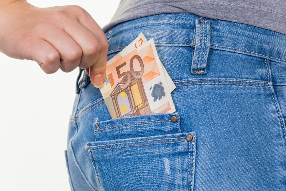 <b>Cáncer</b>
<br>
<b>Claves numerológicas del mes de octubre para tu signo</b>
<br>
<b>Mejores días para empezar una relación: </b>7, 18, 23, 27
<br>
<b>Días afortunados en cuestiones de negocio y dinero:</b> 15, 16, 22