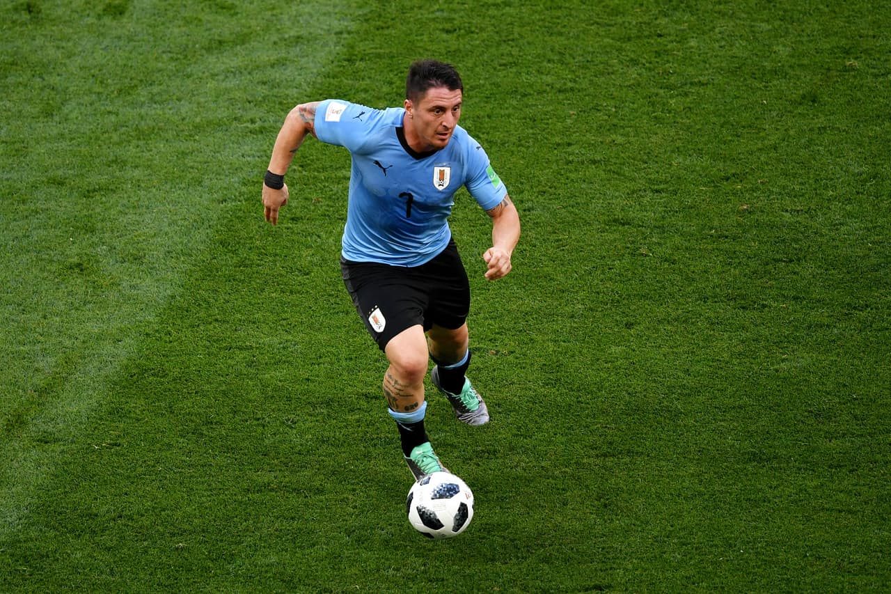 Los uruguayo tuvieron el dominio del partido en el comienzo del juego, la iniciativa y el poder ofensivo.