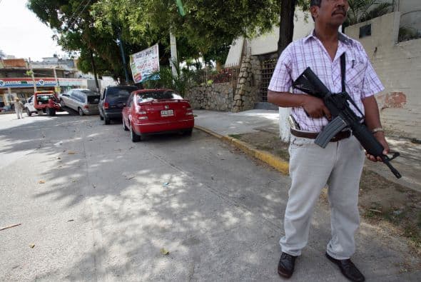 El modus vivendi de esta organización no es sólo traficar sino también extorsionar a los morelianos para que a cambio de dinero no les pase nada ni a su familia.