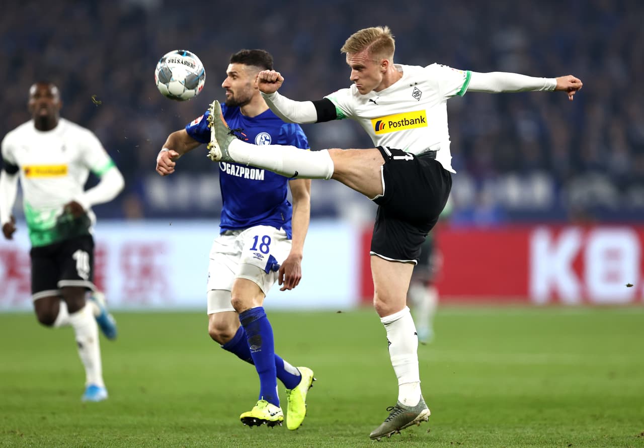 Suat Serdar (48’) y Michael Gregoritsch (58’) anotaron los goles para la victoria de los locales.