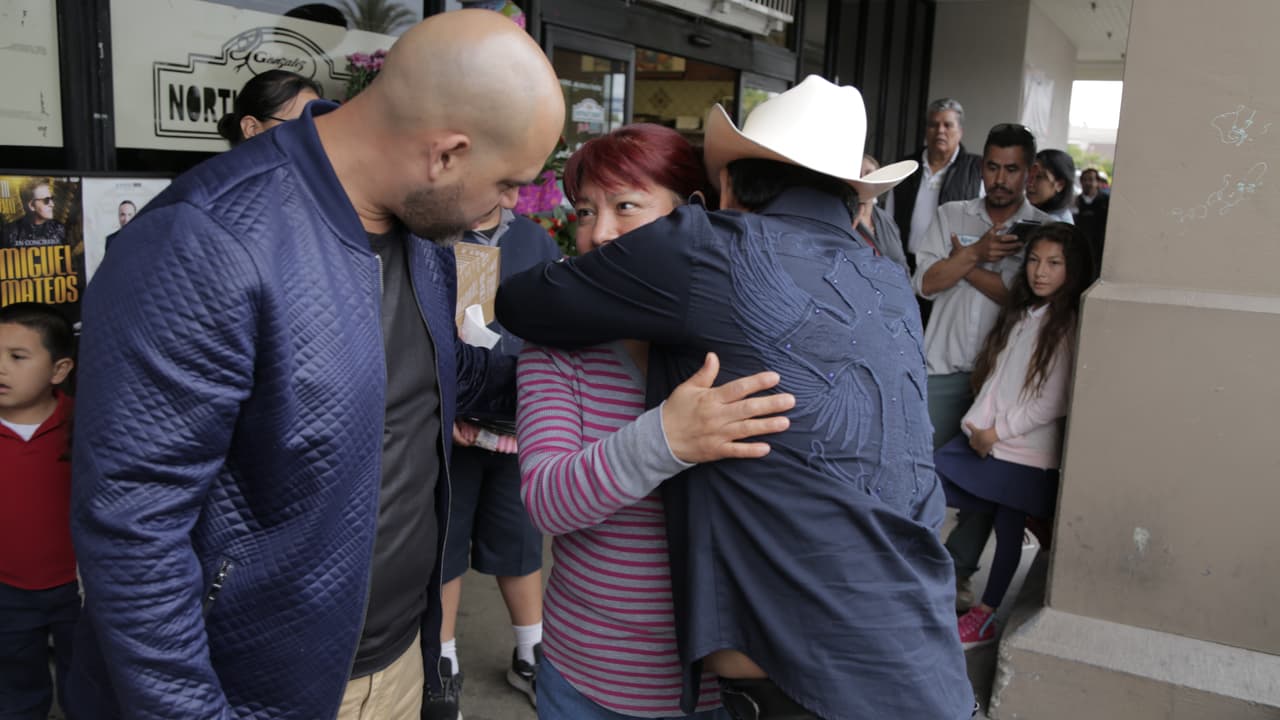 El Bueno, La Mala y El Feo complacieron a muchas madres del Sur de California.