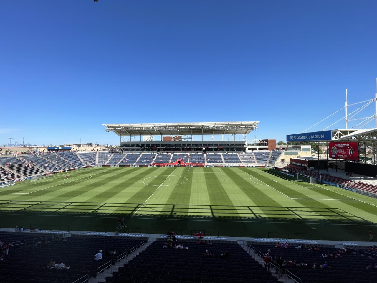 Con un gol solitario de Julián Quiñones el Atlas se llevó una edición más del Clásico Tapatío ante Chivas.