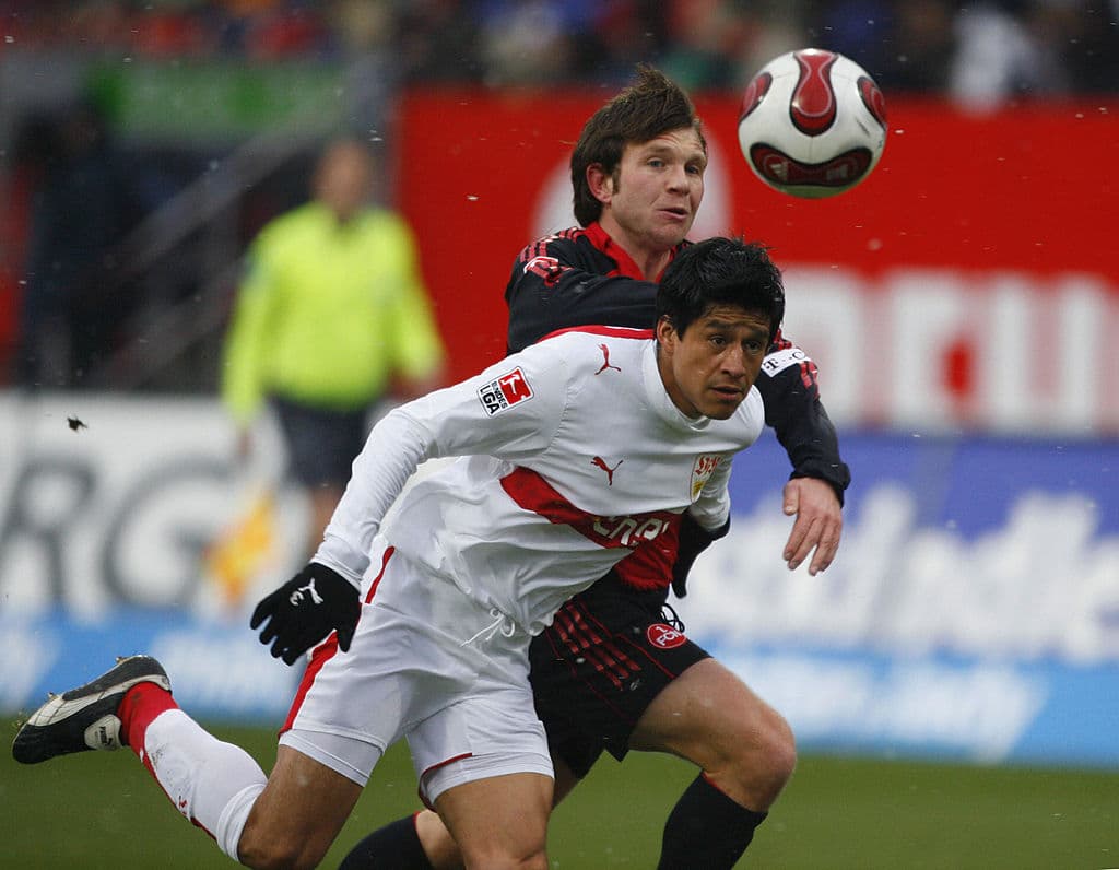 Le costó mucho trabajo adaptarse, especialmente por el idioma. Cuando pensó tirar la toalla, habló con su entrenador y de ahí las cosas cambiaron positivamente.