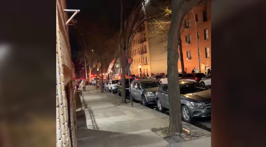 Incendio de departamentos en el Bronx y Brooklyn dejan dos personas muertas