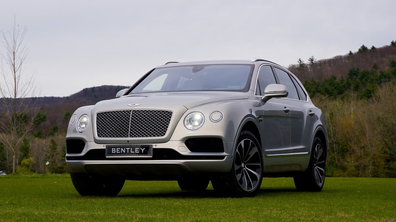 La Bentley Bentayga es brutalmente refinada