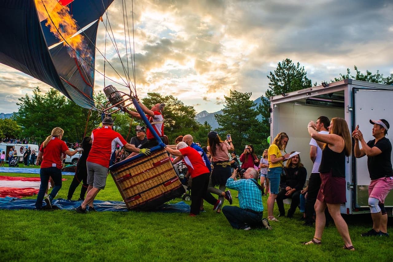 Será hasta el próximo año en que decenas de globos de colores conquisten el cielo de la ciudad de Sandy en una nueva edición del
<i>Ballon Festiva</i>l.