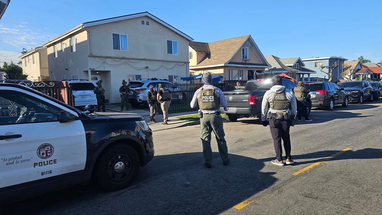 “Que Los Ángeles es una ciudad santuario, es una mentira absoluta”: acusan colaboración entre LAPD y agentes federales