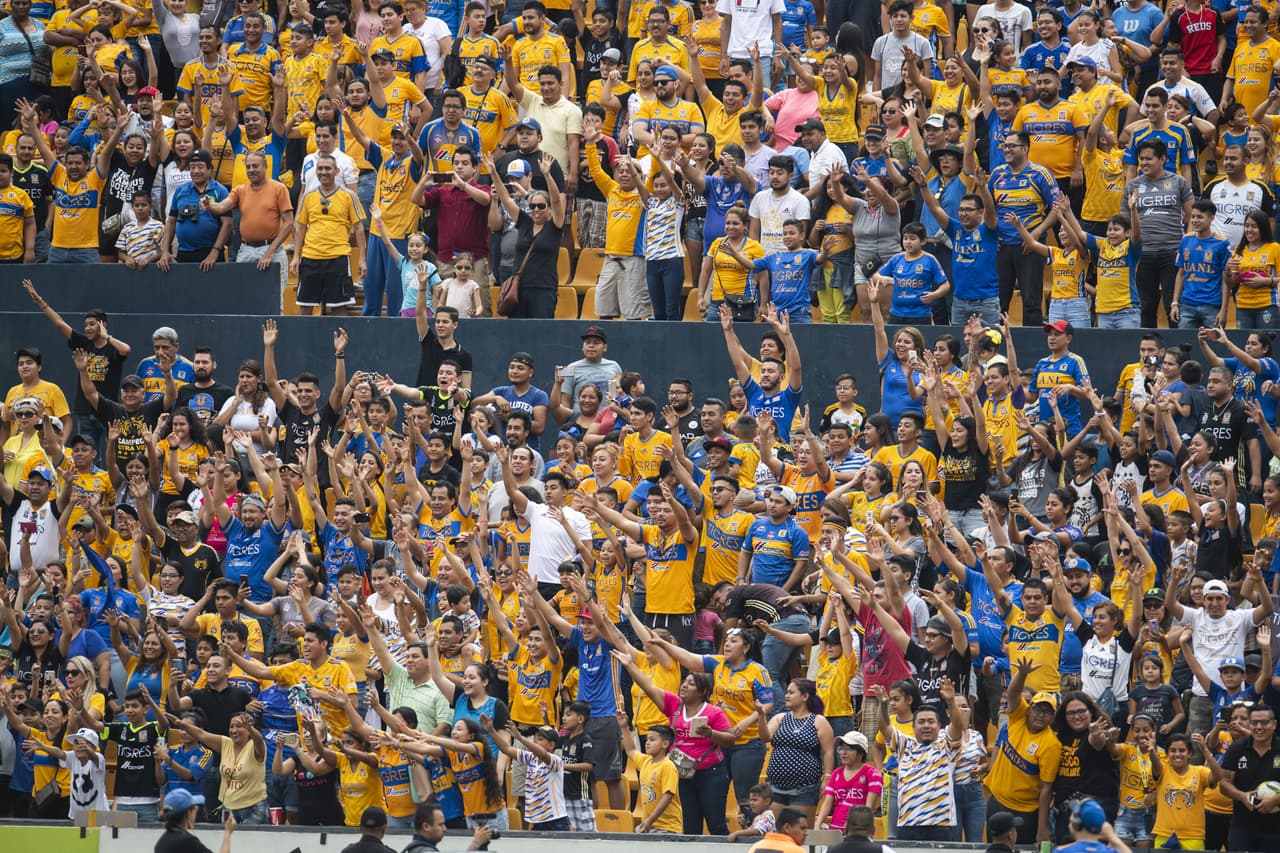 Los fanáticos de Tigres asistieron masivamente al 'Volcán' en el último entrenamiento de Tigres antes de la Final del 
<a href="https://www.univision.com/deportes/futbol/liga-mx/*">Clausura 2019</a> ante León este domingo.
