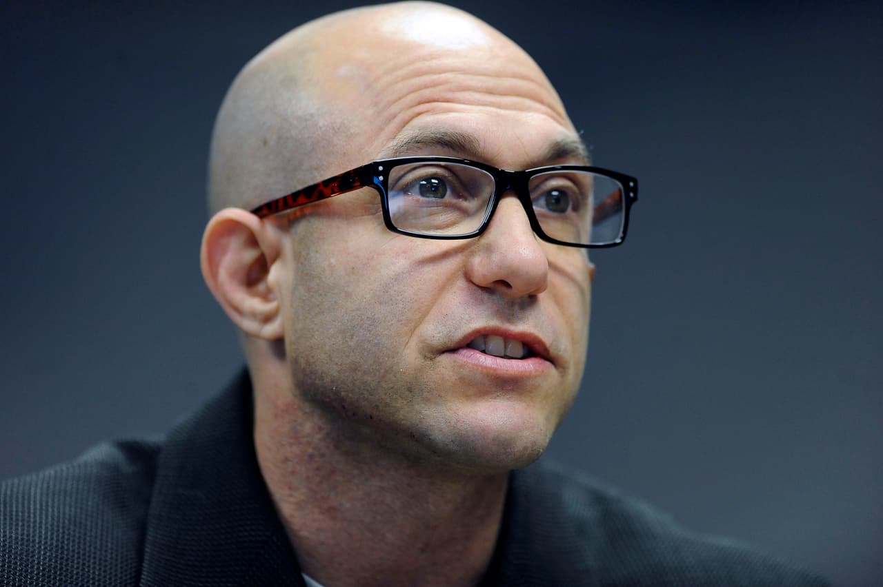 Muere el padre de una víctima de Sandy Hook, el tercer suicidio relacionado con tiroteos en escuelas en días recientes