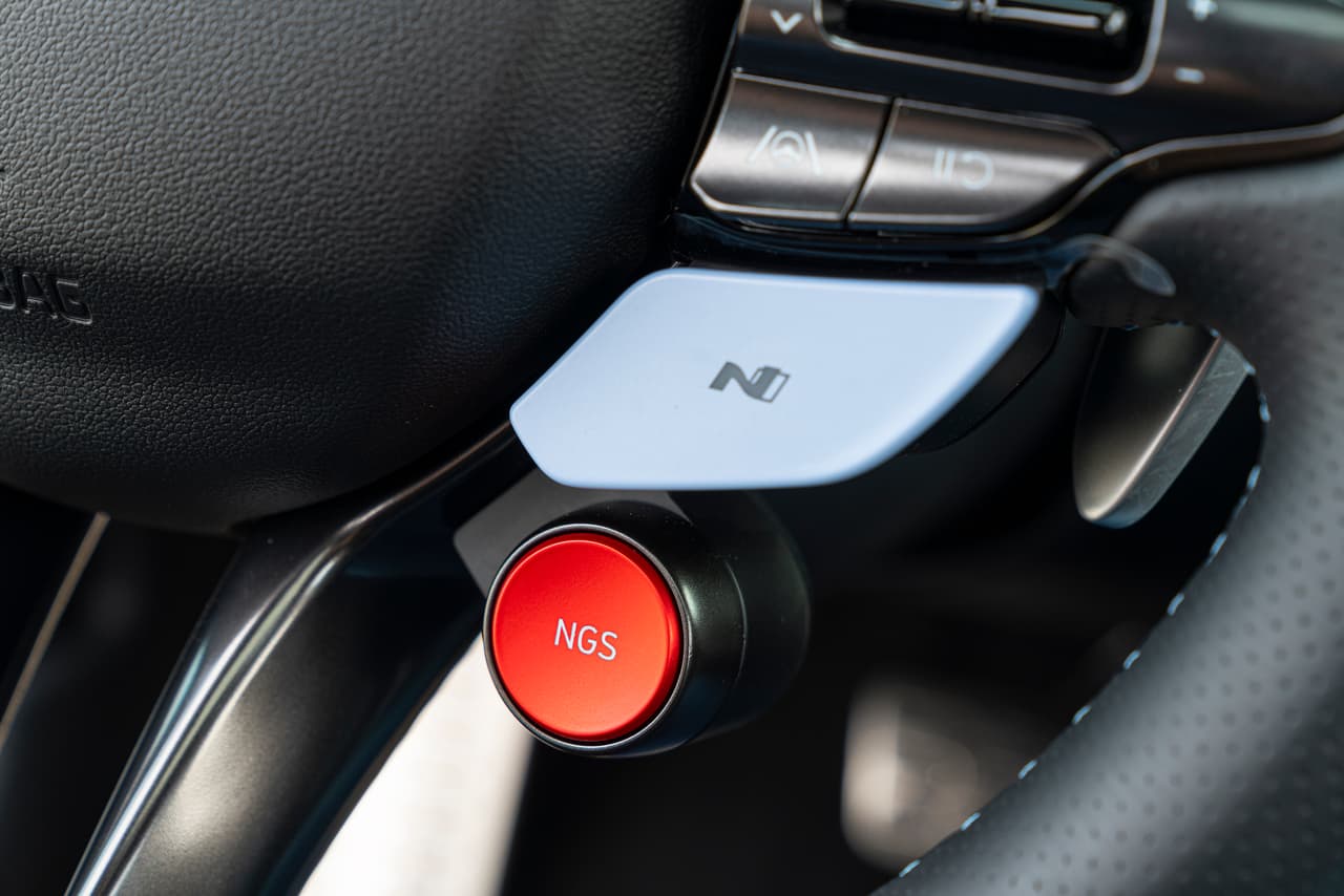 Hyundai Elantra N 2022