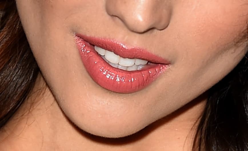 Estos labios son de una belleza a la que le fascina la acción, además es tan fashionista que nunca deja de deslumbrarnos durante su paso por la alfombra de Latin GRAMMY.