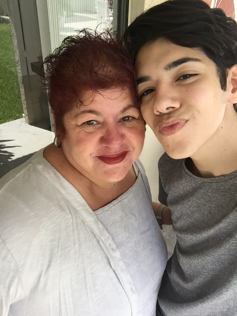 Nuestras cámaras se colaron en casa de Yoandri. El cubano nos mostró los rincones de su crib.