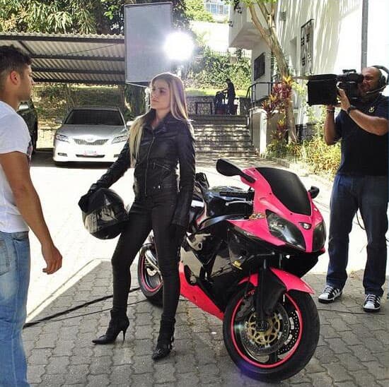 De ahí le siguen 'Natalia del mar' (2011) donde da vida a 'Rosarito Uribe'.