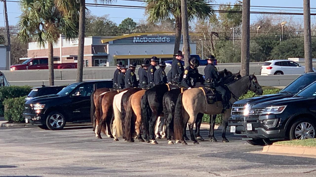 La comunidad también estuvo invitada a participar.