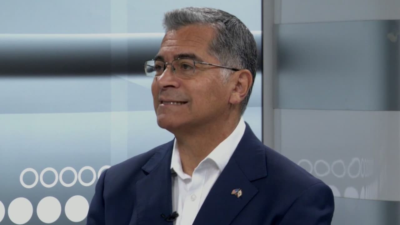 Xavier Becerra impulsará plan contra alza de gasolina en California