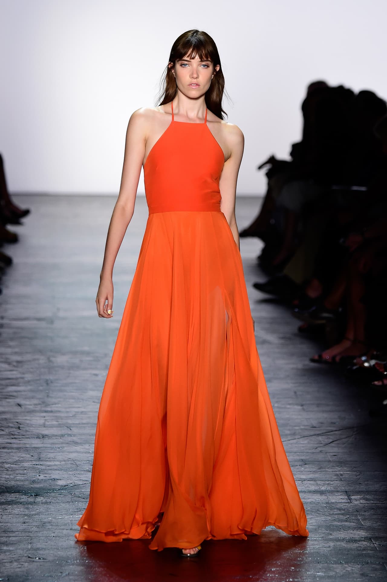 La primavera sin duda está impresa en ellos con colores amarillos y naranjas.