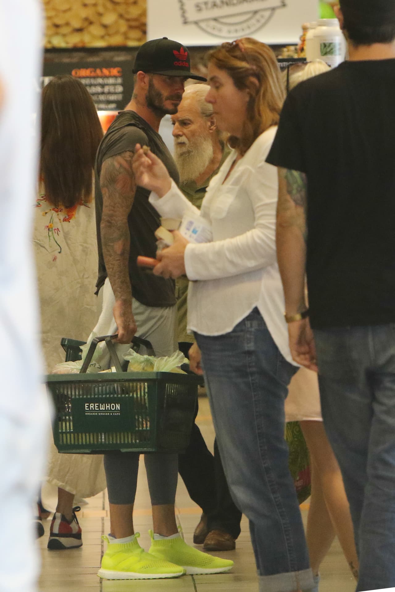 Los paparazzi lo encontraron en un supermercado de West Hollywood.