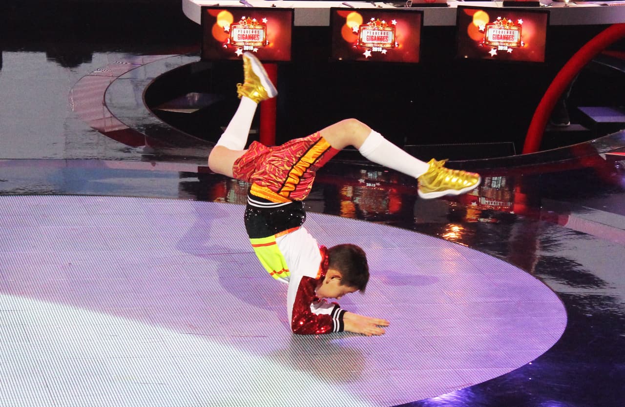 "Todas tus poses, muy impresionantes. Muy padre, todos tus cambios de ritmo ahí están", le dijo Bianca.