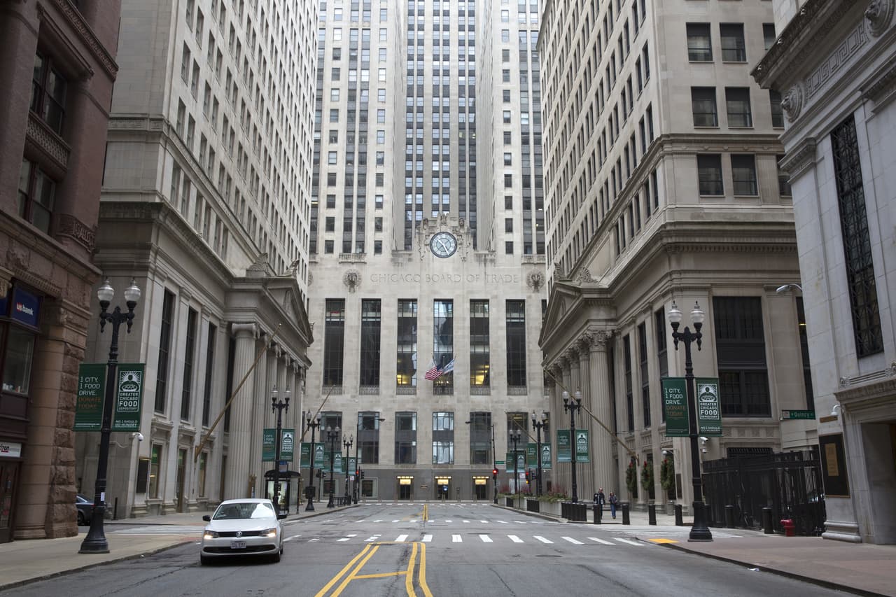 <h3 class="cms-H3-H3"><b>Chicago, Illinois</b></h3>
<br>
<br>
<b>Reducción del tráfico vehicular:</b> 32%
<br>
<b>Reducción promedio en el estado de Illinois: </b>27%