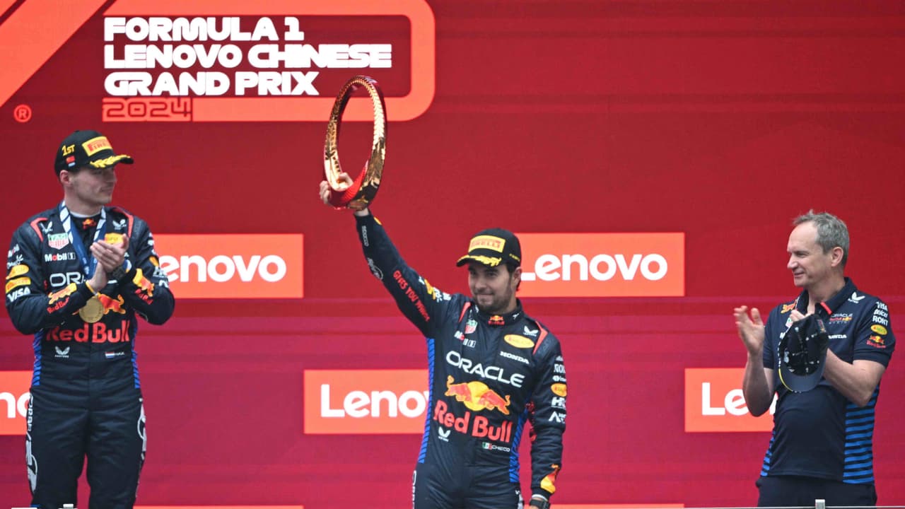 ¡Supera a la leyenda! Checo Pérez rebasa en puntos a Michael Schumacher