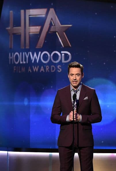 Sin lugar a dudas, uno de los mejores momentos de la noche fue la llegada del primer premio. Robert Downey Jr. entregó la estatuilla al 'Mejor Actor Secundario'