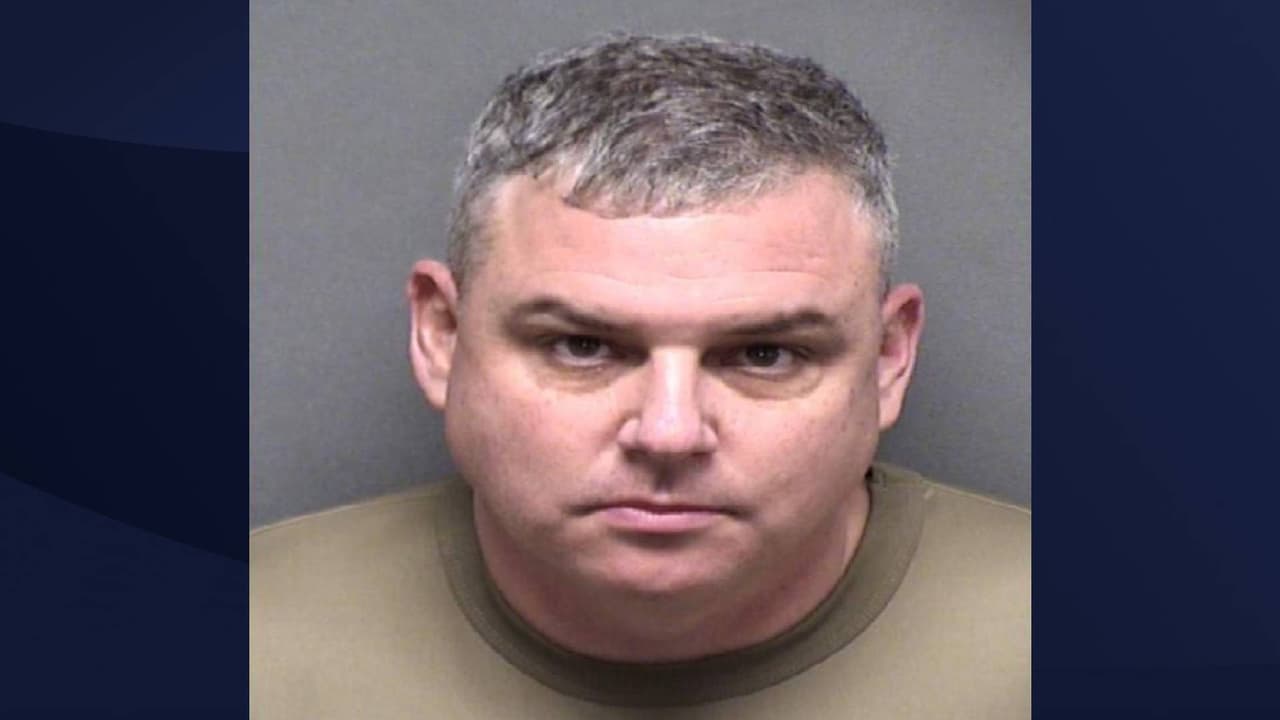 Arrestan a miembro de la Fuerza Aérea en San Antonio bajo cargos de acoso sexual a menores