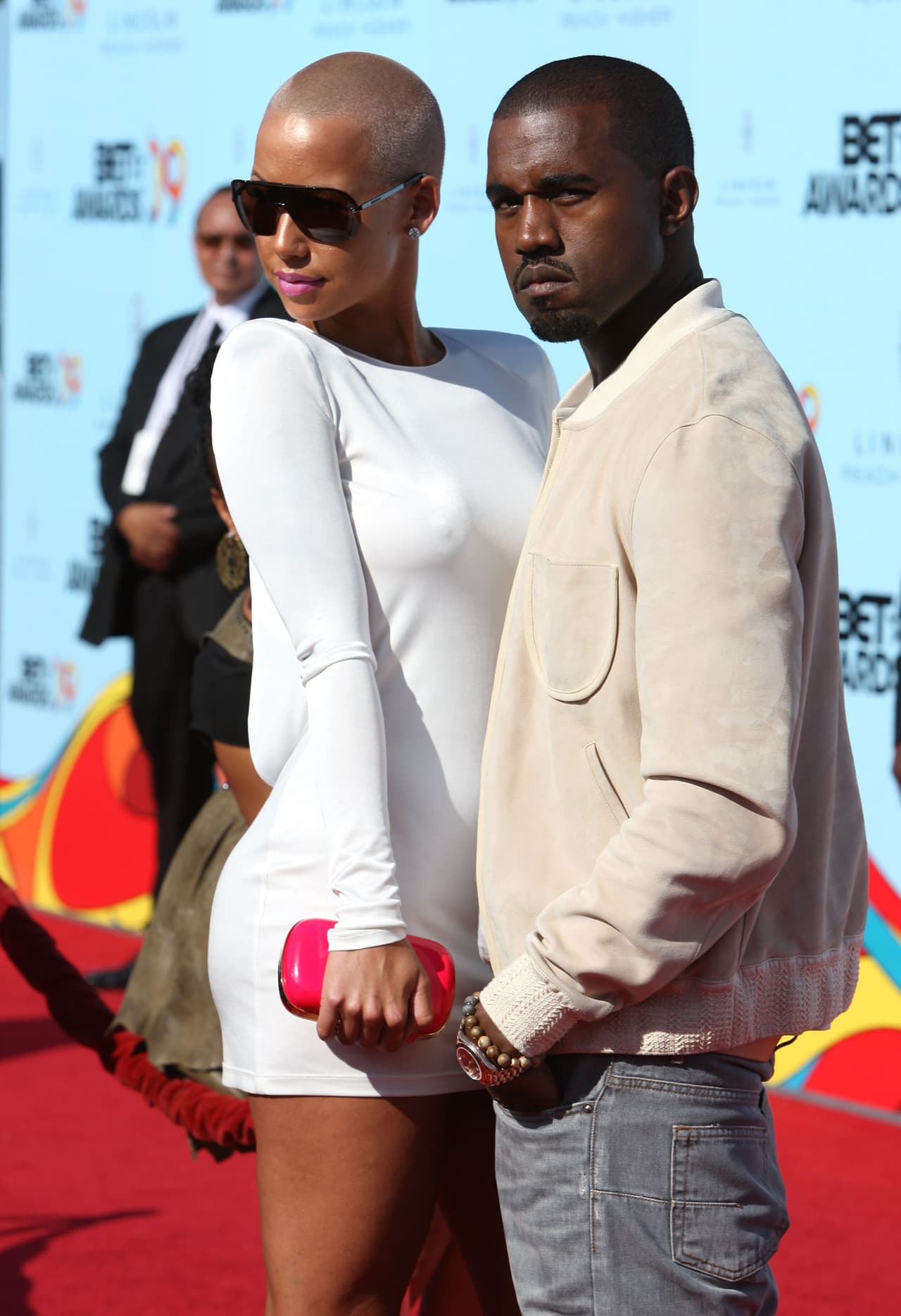 Fiestas, alfombras, paseos y otras cosas, pusieron acción a su vida en pareja.