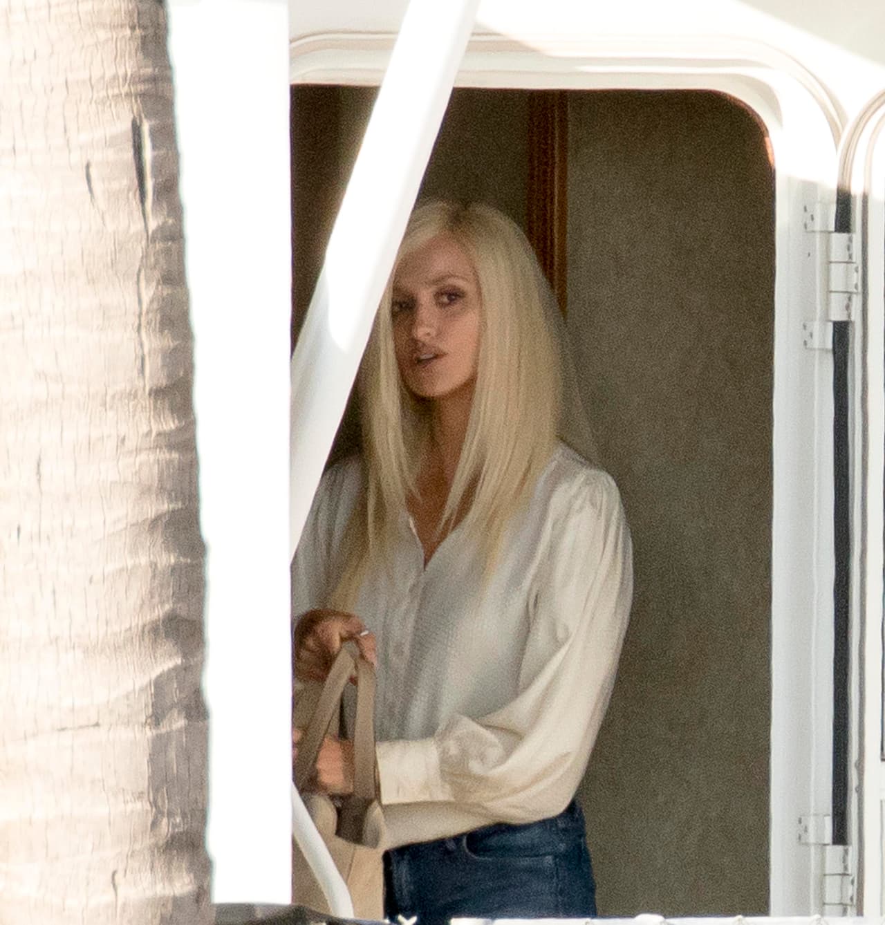 Todavía faltaba un poco de maquillaje para terminar la caracterización, pero son las primeras imágenes de su transformación.