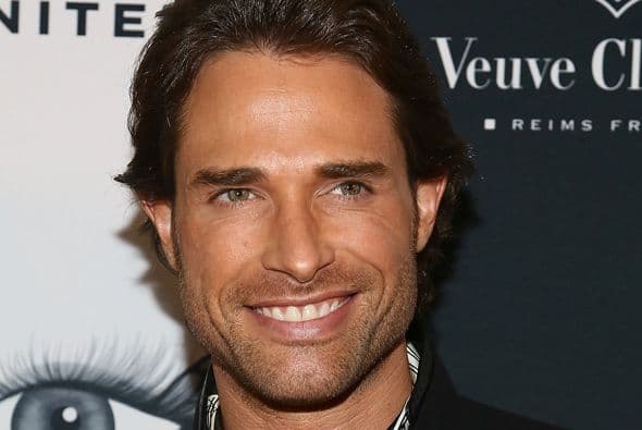 Y Sebastián Rulli no tardó nada en contestar de esta manera: "El Honor y la Honra son motivo de orgullo. Para poner en tela de juicio la honorabilidad y honradez de alguien, se deben tener esas virtudes".