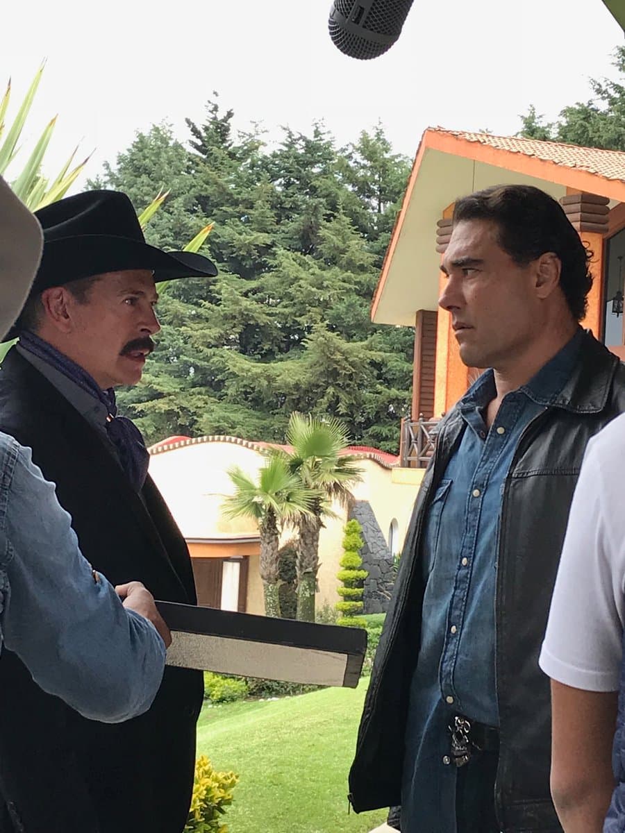 El actor mexicano Eduardo Yáñez habló del problema de alcoholismo con el que tuvo que lidiar hace varios años.