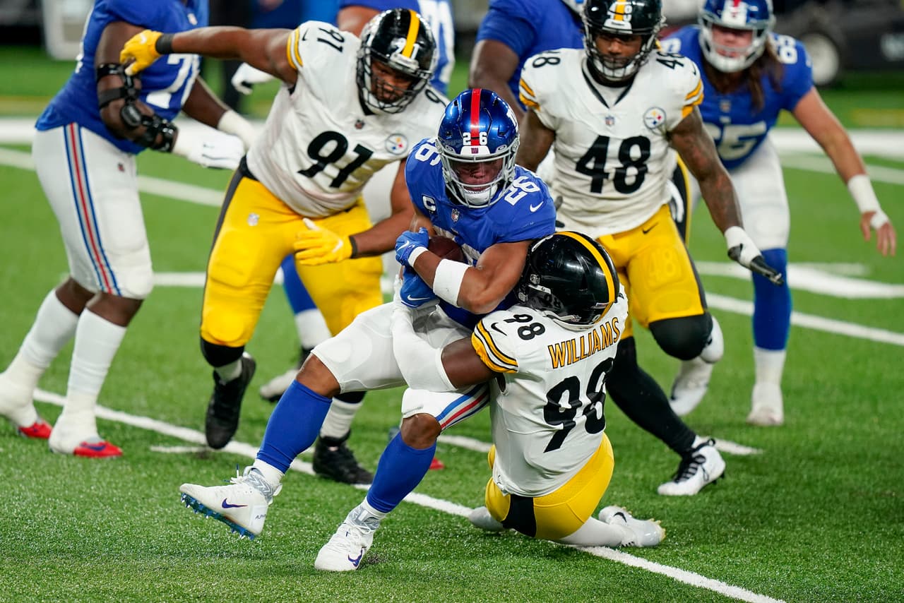 Los Steelers consiguen vencer en calidad de visitantes a los New York Giants.